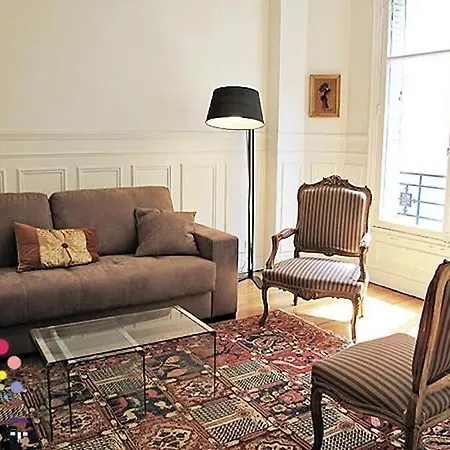 Champs Elysees Argentine Citycosy * 巴黎